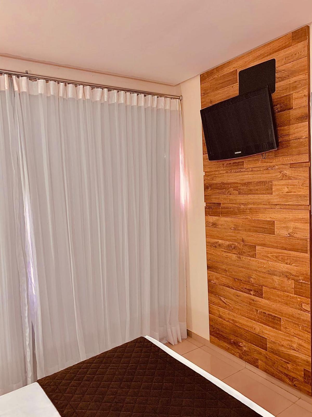 Victoria Plaza Hotel Πάλμας Εξωτερικό φωτογραφία