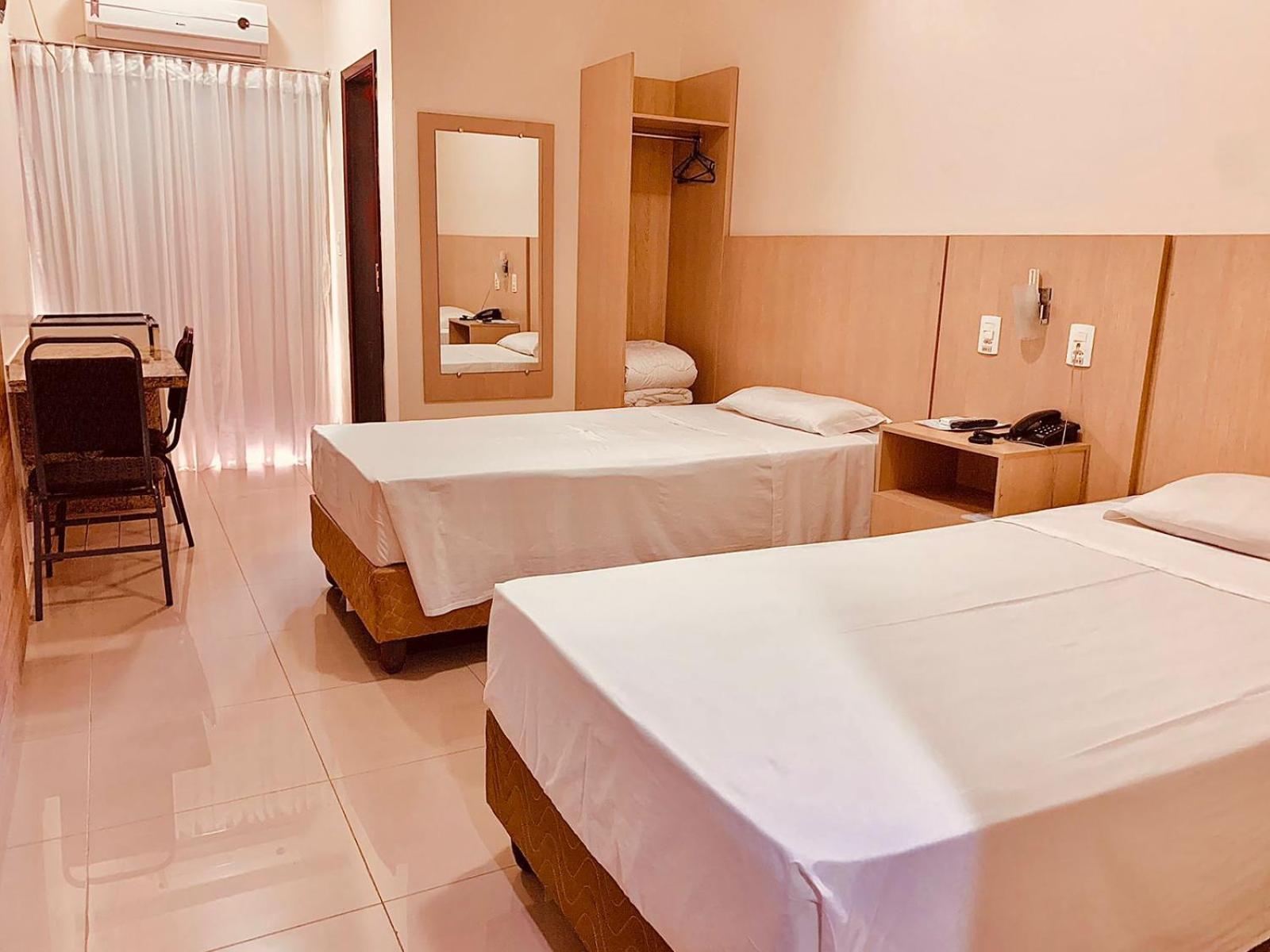 Victoria Plaza Hotel Πάλμας Εξωτερικό φωτογραφία
